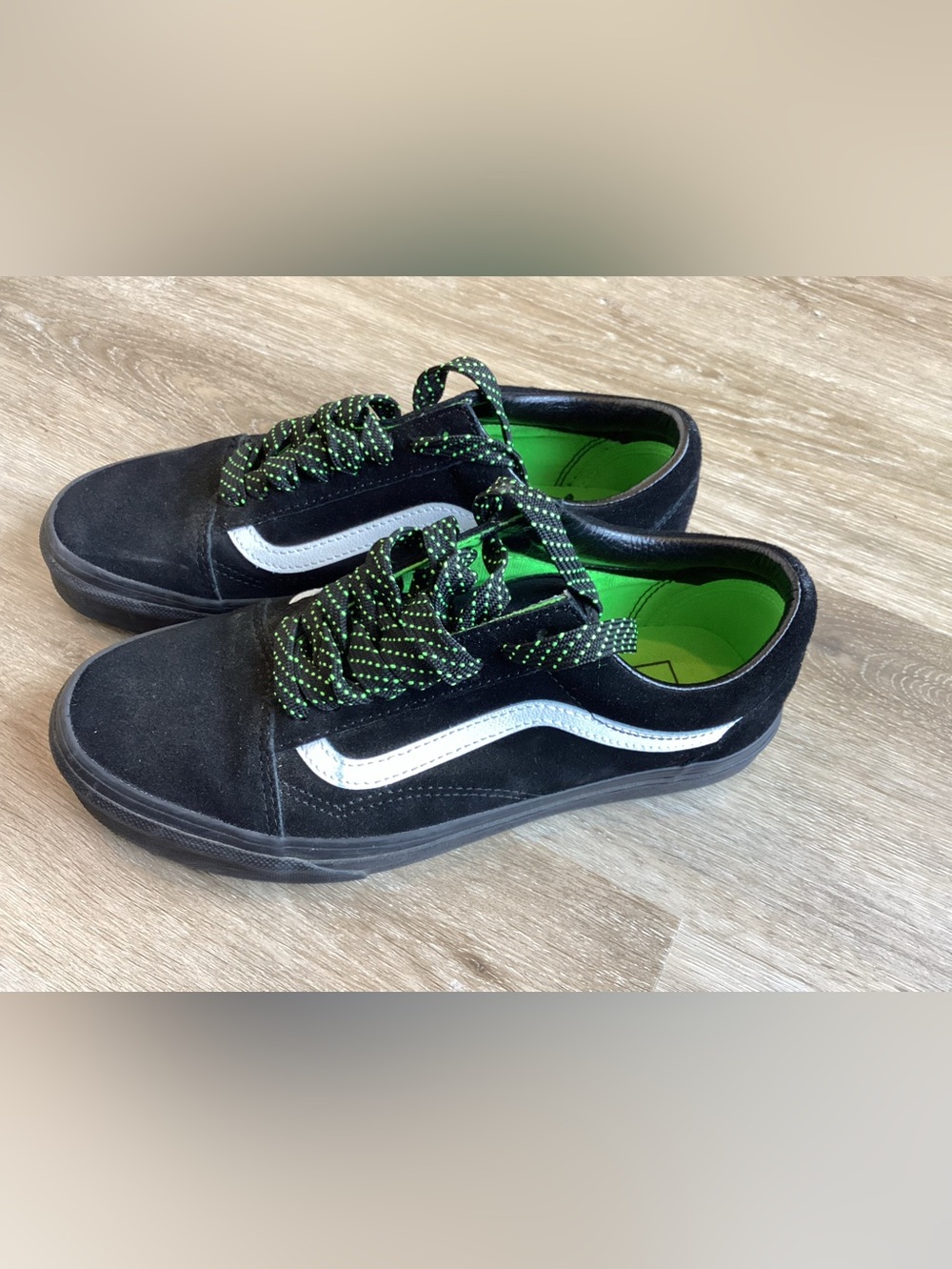 Vans Old Skool Black Suede Sneakers Neon Green Y2K Skater Grunge Women 9